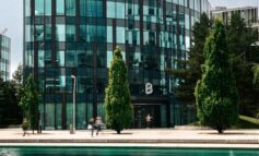 Bitpanda arriva nel Regno Unito e sigla partnership con l'Arsenal