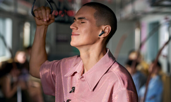 Huawei FreeBuds 7i: ANC dinamico e Audio Hi-Res per un'esperienza premium